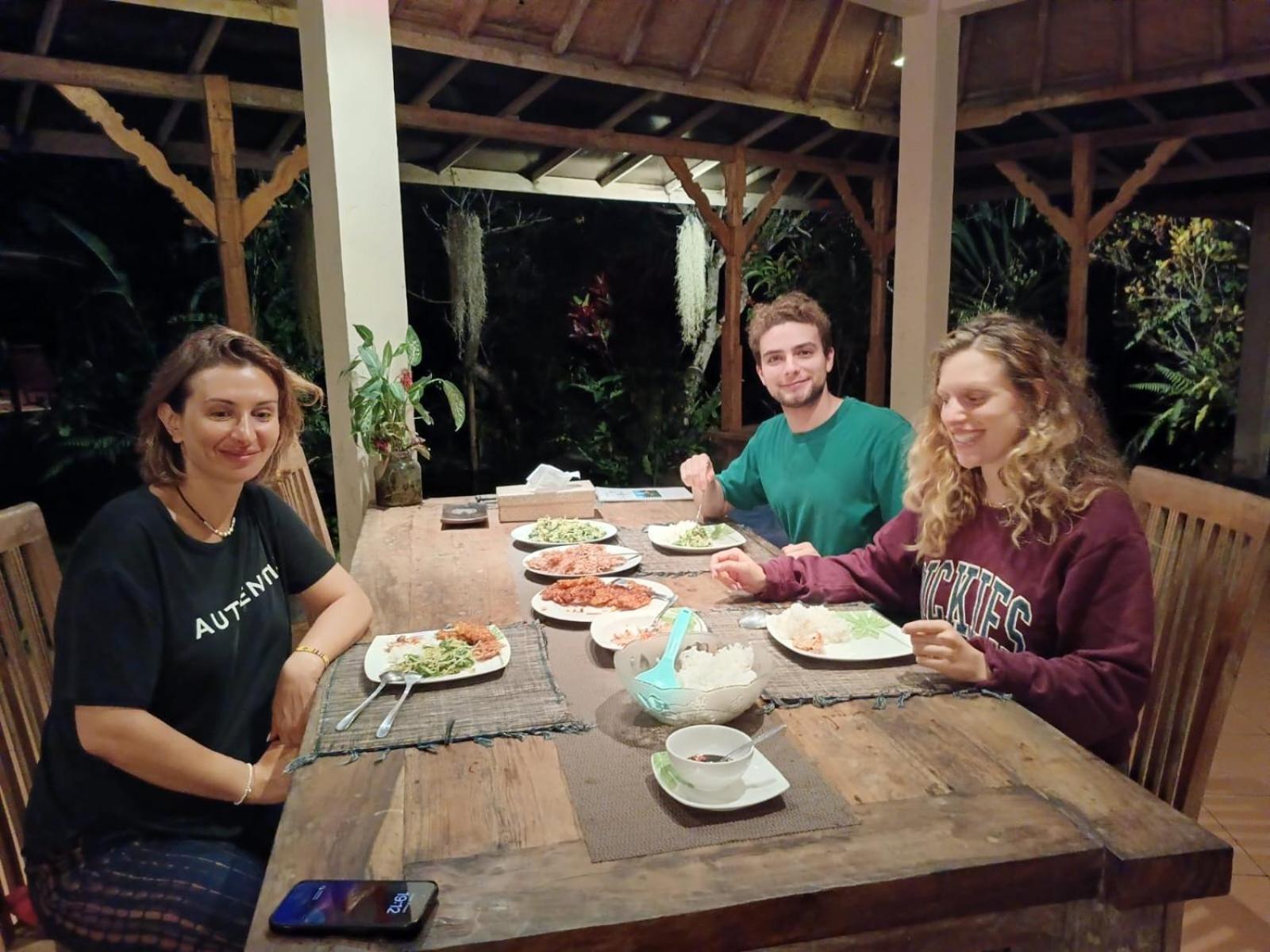 Carik Tangis Boutique Homestay جاتيلويه المظهر الخارجي الصورة